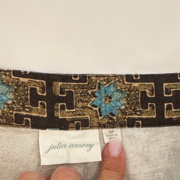 Patterned Flare Pants - Picture 5 of 5